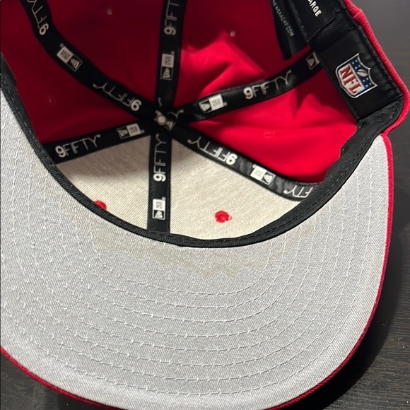 49ers Vibrant Red New Era Cap - Picture 8 of 8